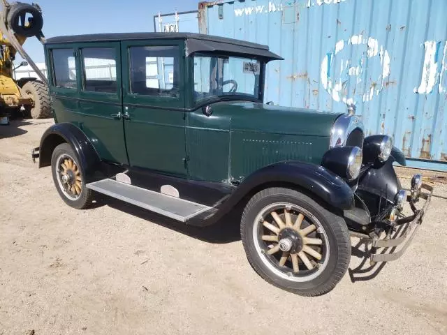 1926 Chrysler Sedan