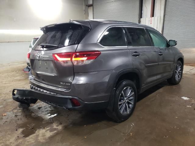 2018 Toyota Highlander SE