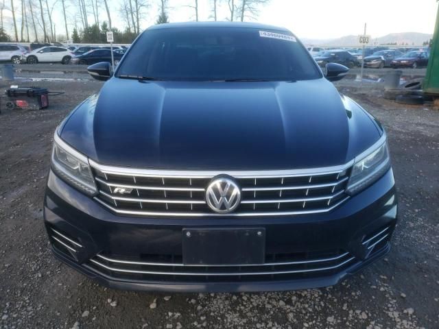 2017 Volkswagen Passat R-Line