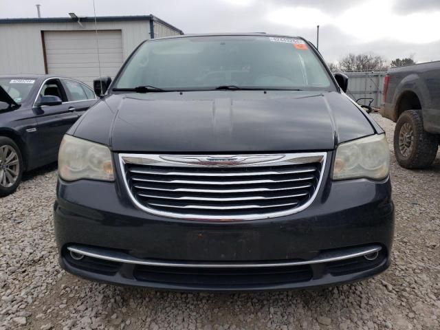 2012 Chrysler Town & Country Touring