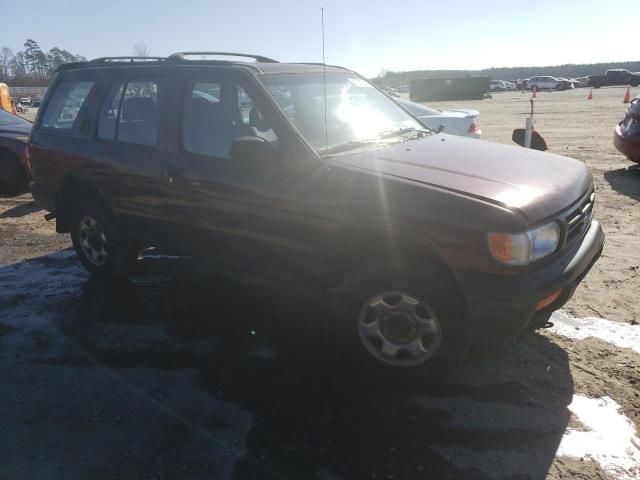 1997 Nissan Pathfinder LE