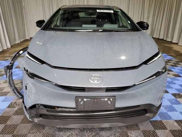 2023 Toyota Prius LE