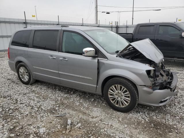 2013 Chrysler Town & Country Limited