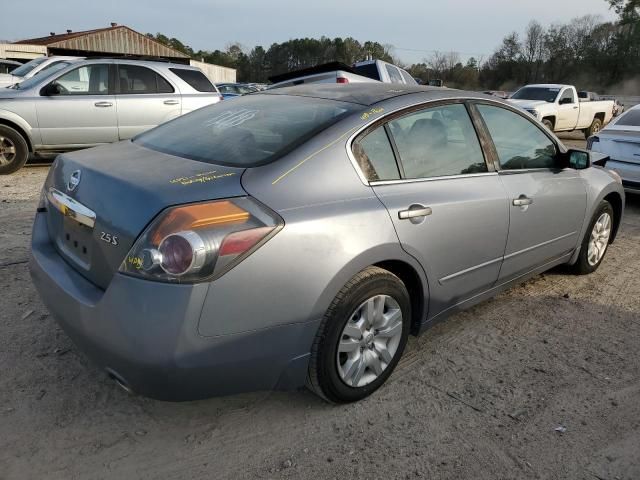 2010 Nissan Altima Base