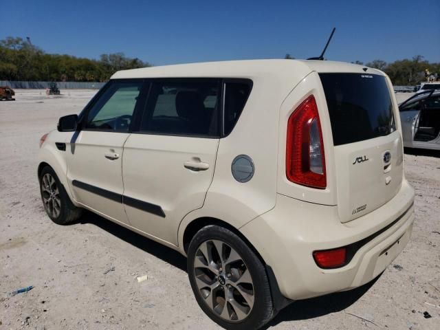 2013 KIA Soul +