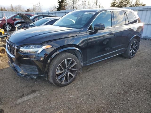 2022 Volvo XC90 T6 Momentum