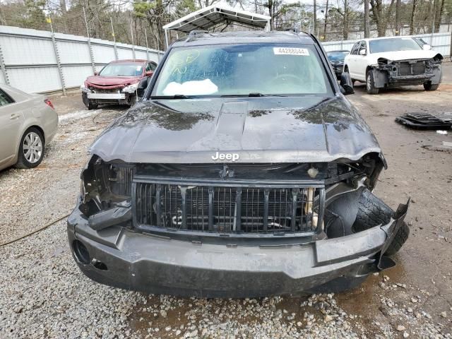 2005 Jeep Grand Cherokee Laredo