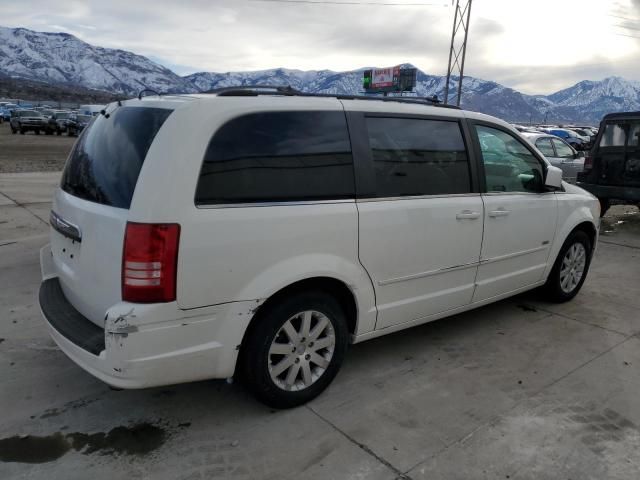 2008 Chrysler Town & Country Touring