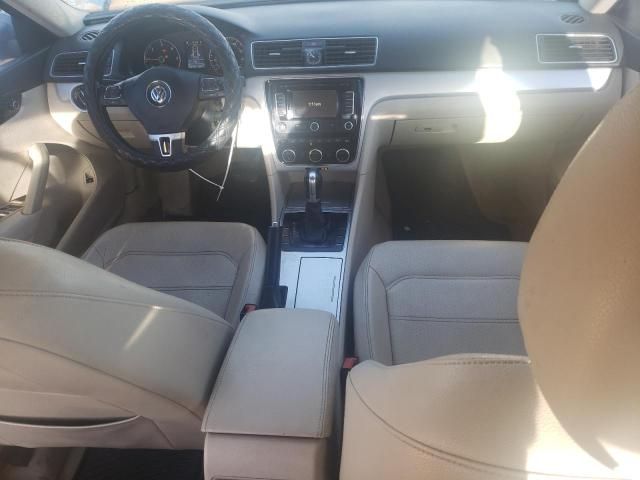 2012 Volkswagen Passat SE