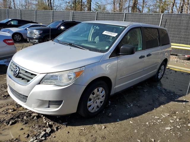 2011 Volkswagen Routan S