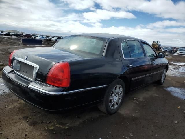 2011 Lincoln Town Car Executive L