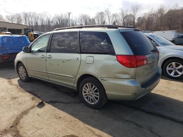 2008 Toyota Sienna XLE