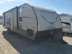 Camiones dañados por inundaciones a la venta en subasta: 2017 Forest River Travel Trailer