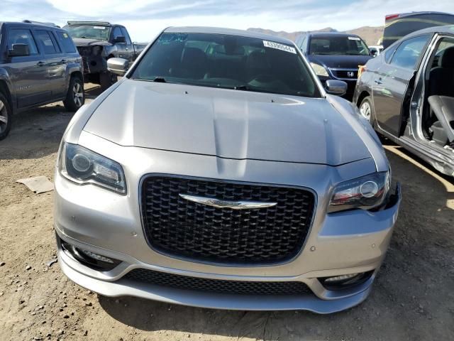 2018 Chrysler 300 S