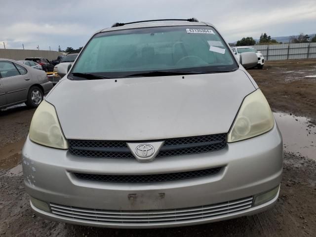 2005 Toyota Sienna XLE