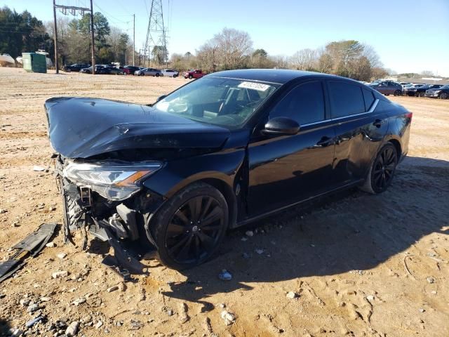 2019 Nissan Altima SR