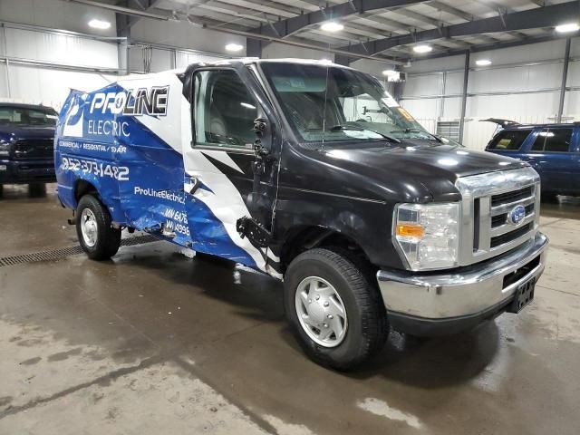 2014 Ford Econoline E350 Super Duty Van