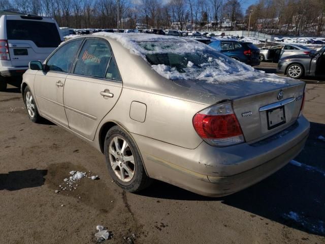 2005 Toyota Camry LE