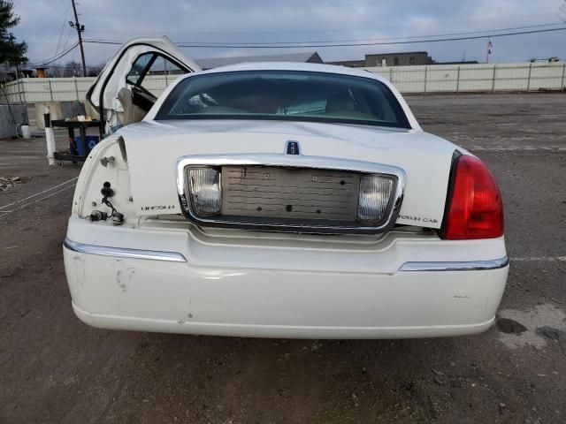 2007 Lincoln Town Car Signature