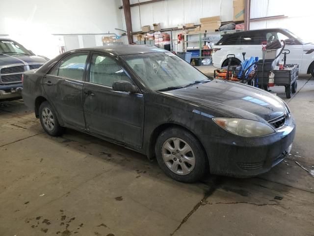 2005 Toyota Camry LE