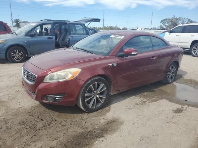 2011 Volvo C70 T5