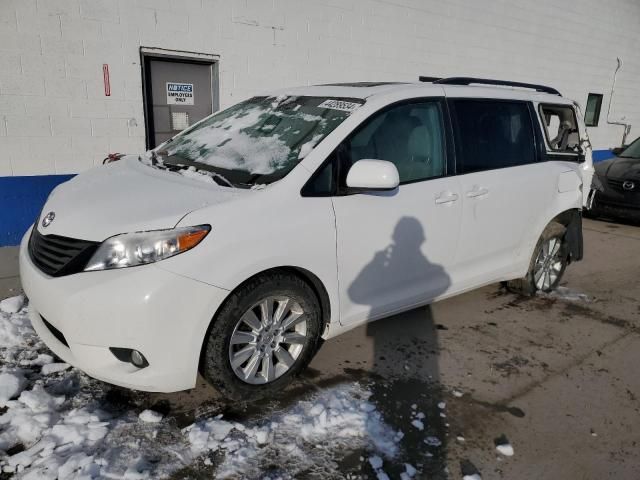 2014 Toyota Sienna XLE