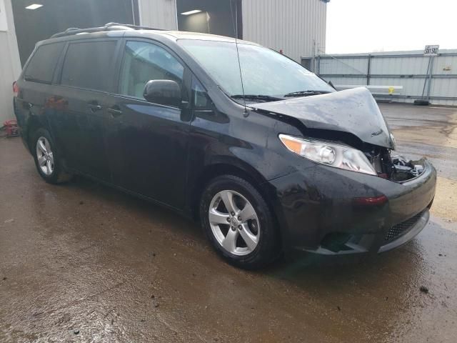 2012 Toyota Sienna LE