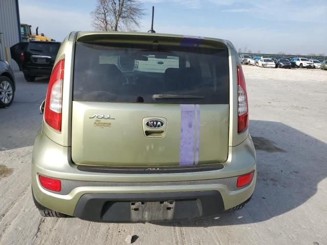 2012 KIA Soul +