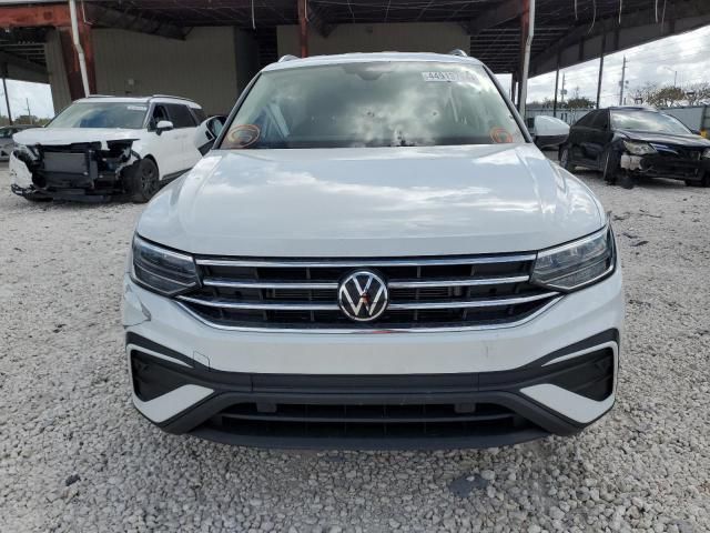 2023 Volkswagen Tiguan SE