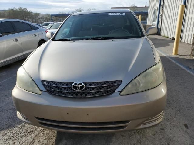 2004 Toyota Camry LE