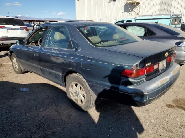 1998 Toyota Camry LE