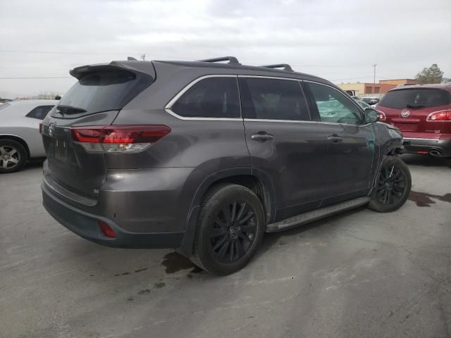 2019 Toyota Highlander SE