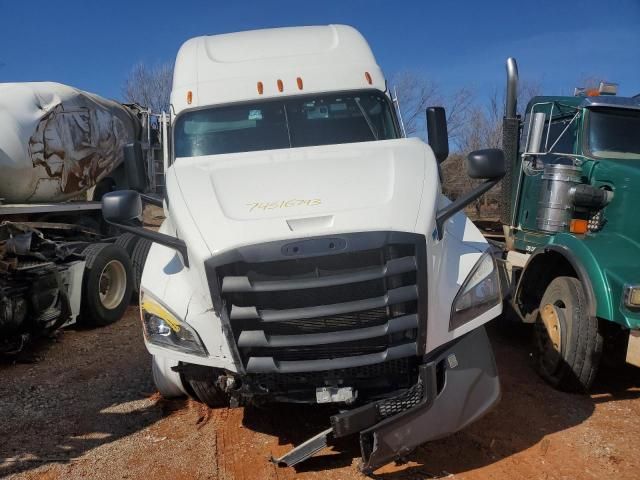 2023 Freightliner Cascadia 126