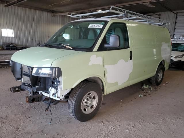 2020 Chevrolet Express G2500