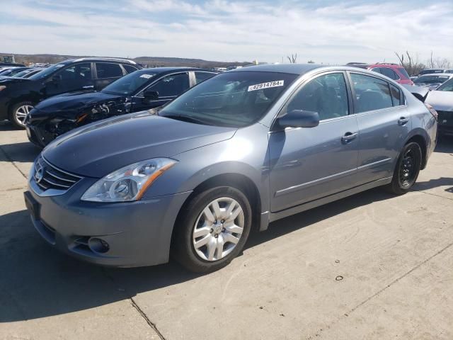 2010 Nissan Altima Base