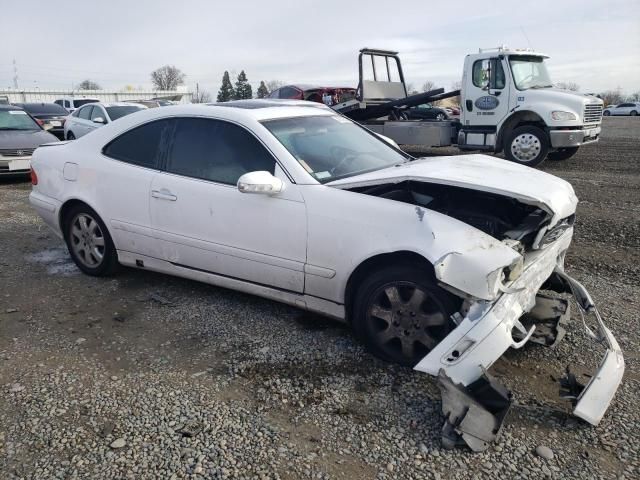 2000 Mercedes-Benz CLK 320