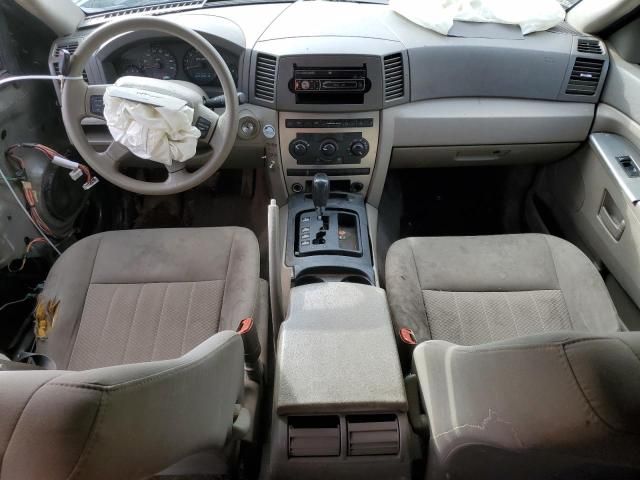 2005 Jeep Grand Cherokee Laredo