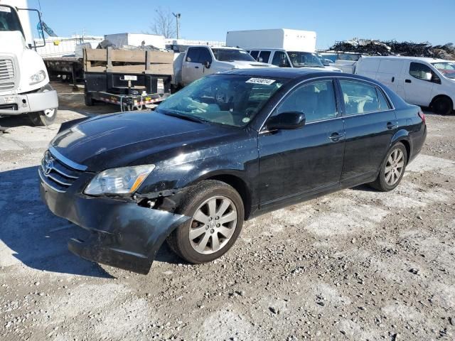 2005 Toyota Avalon XL