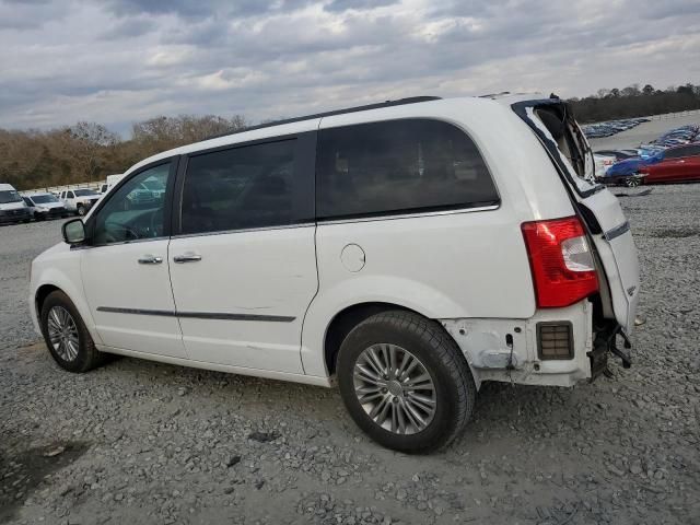 2016 Chrysler Town & Country Touring L