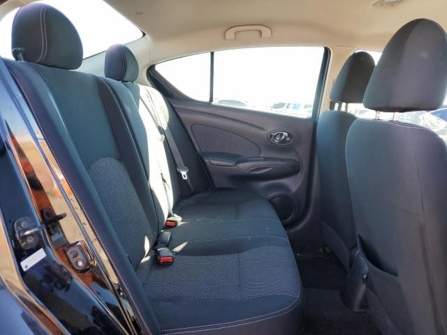 2015 Nissan Versa S