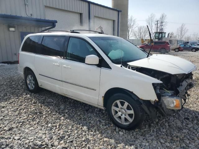 2010 Chrysler Town & Country Touring