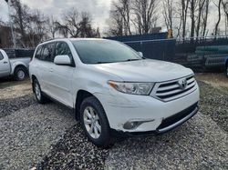 Salvage cars for sale from Copart Waldorf, MD: 2012 Toyota Highlander Base