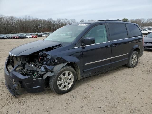 2010 Chrysler Town & Country Touring