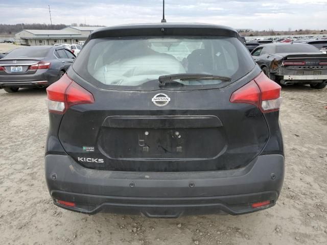 2020 Nissan Kicks S