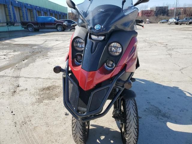 2009 Piaggio MP3 500