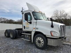 Vehiculos salvage en venta de Copart Cartersville, GA: 2015 Freightliner Cascadia 125
