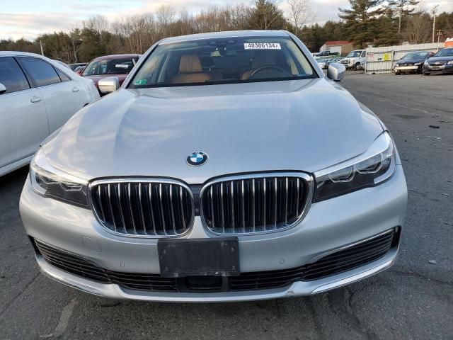 2019 BMW 740 XE