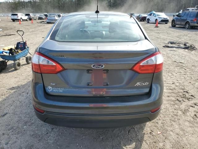 2016 Ford Fiesta SE