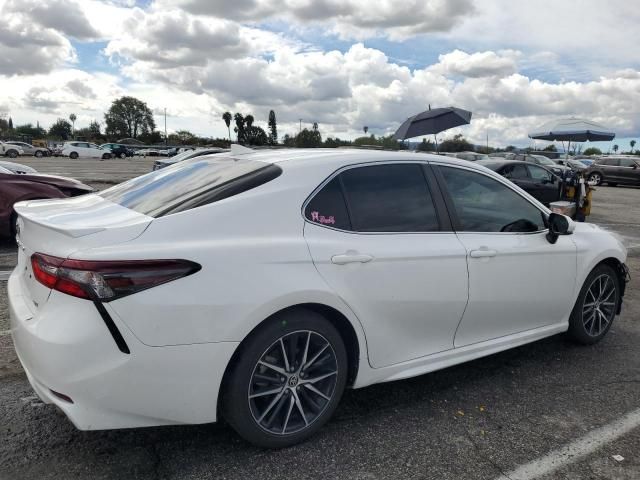 2021 Toyota Camry SE