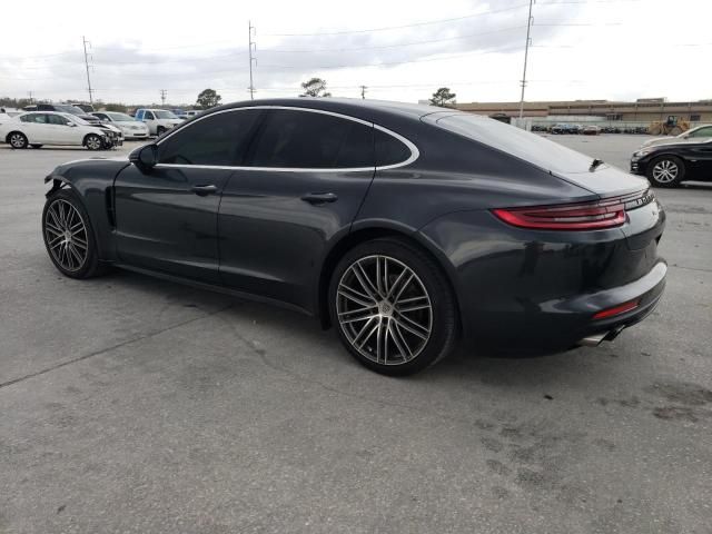 2018 Porsche Panamera 4S